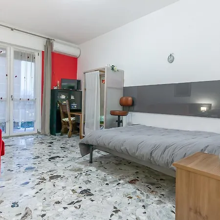 3 Centro * Milán